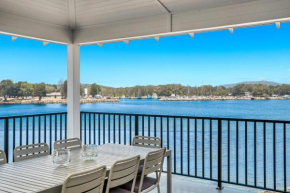 No 1 - Waters Edge 1 McDonald Place Evans Head
